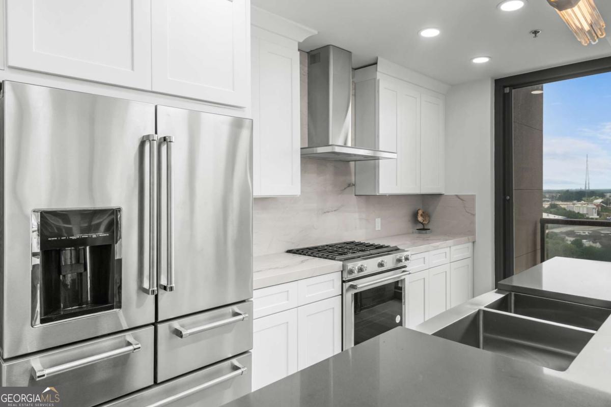 270 17th Street Nw # 2012 Property Photo 2