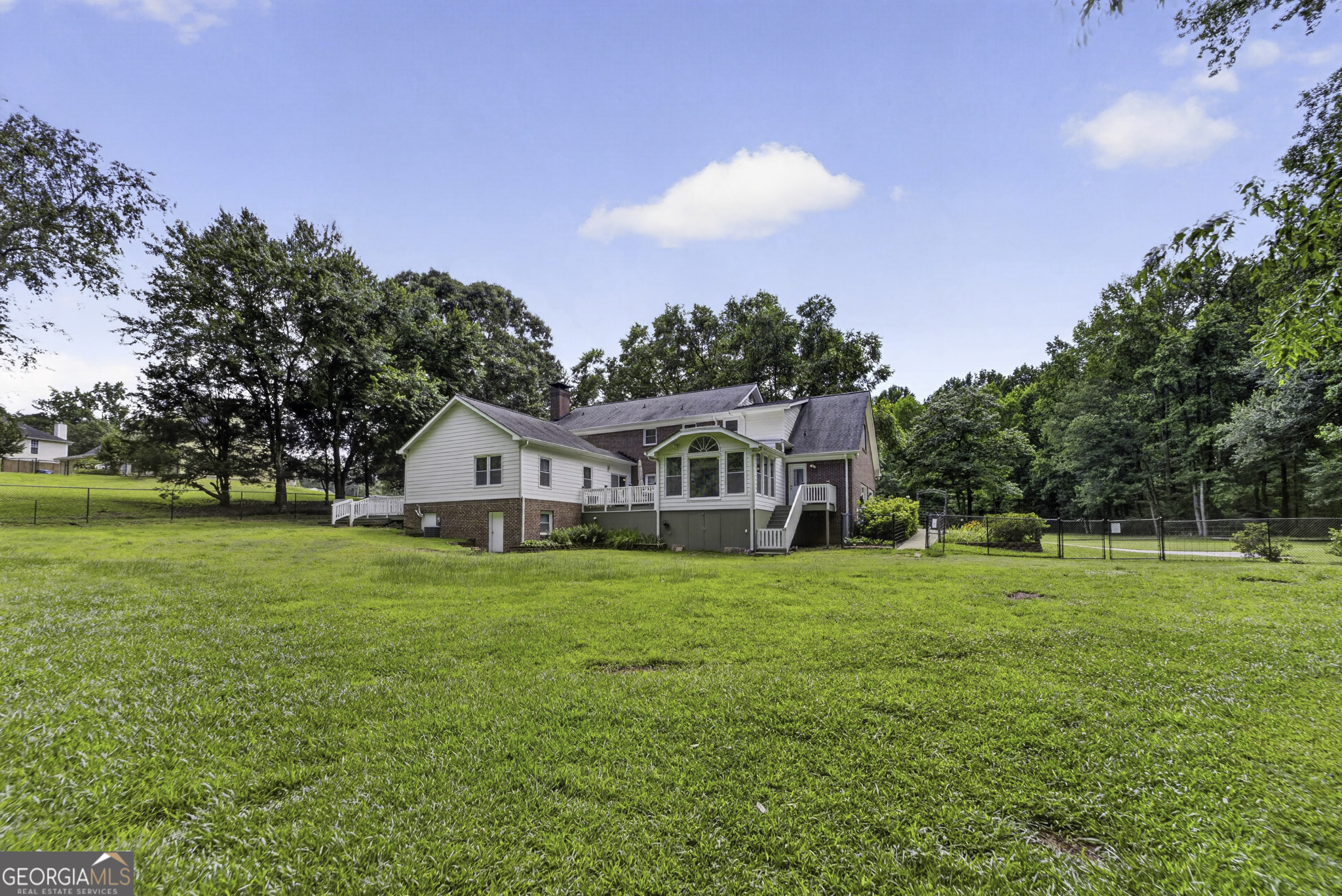 1274 Millennial Property Photo 5