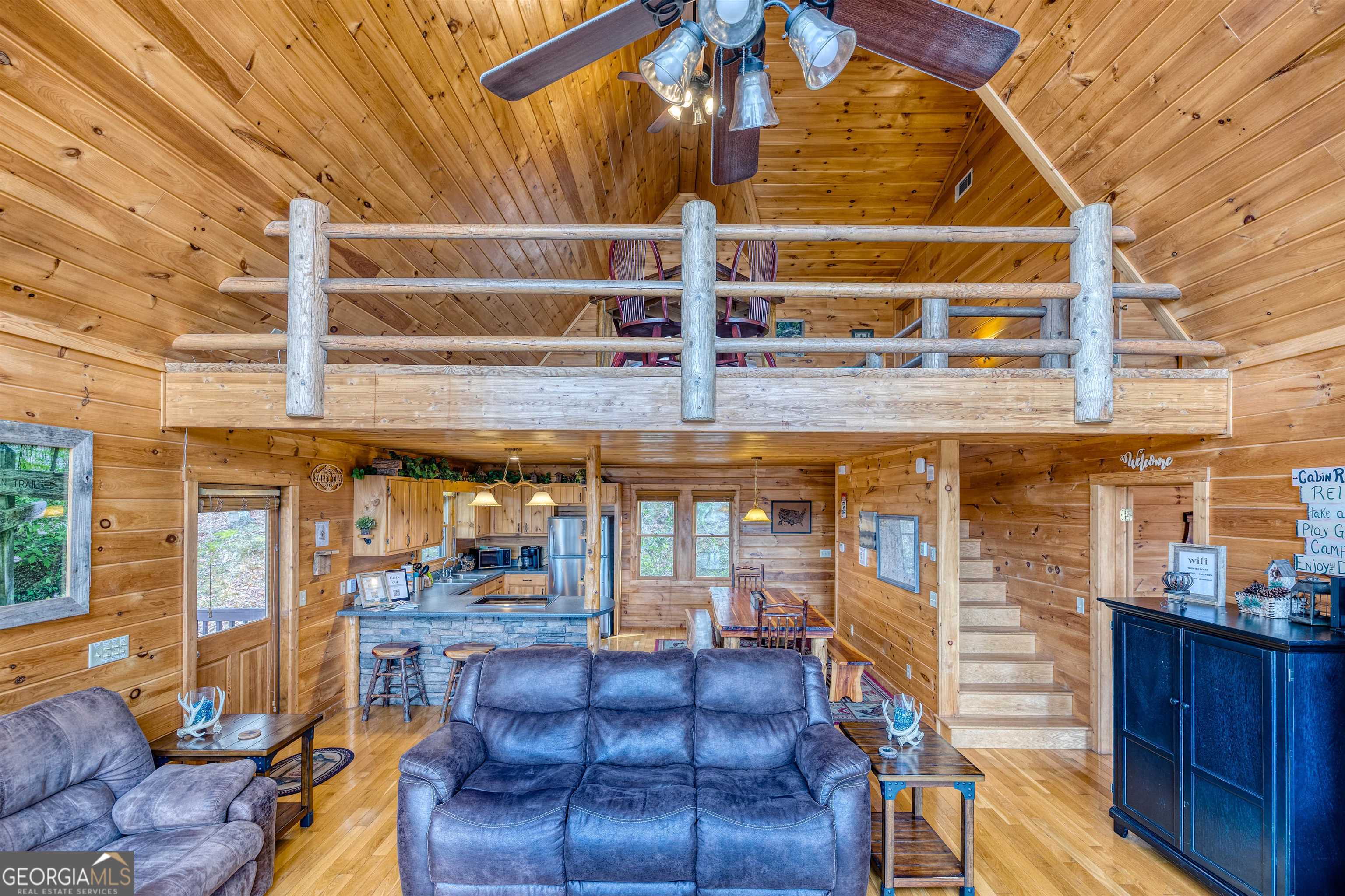 410 Hemptown Heights Drive Property Photo 8