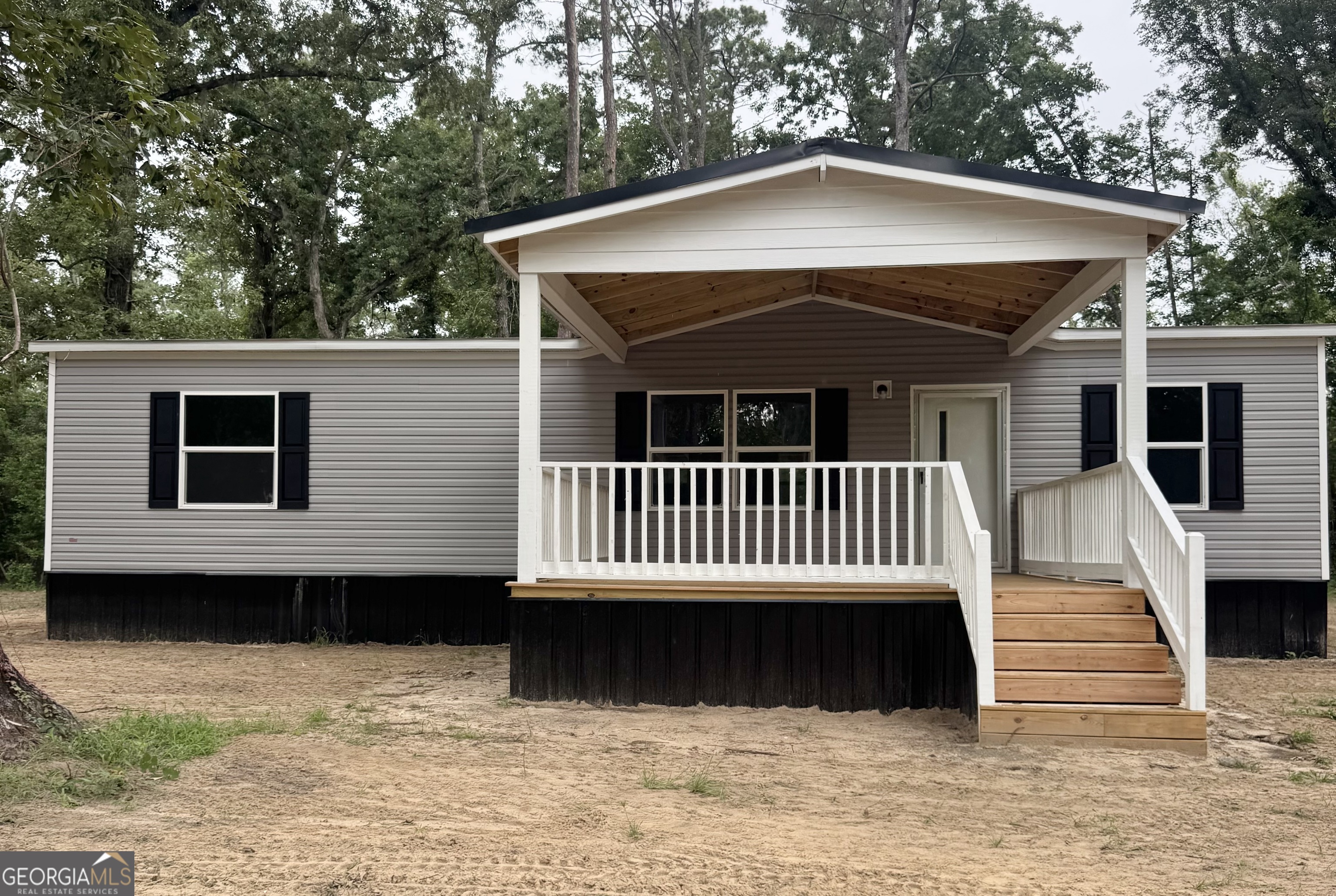 231 Miles Road Property Photo 2