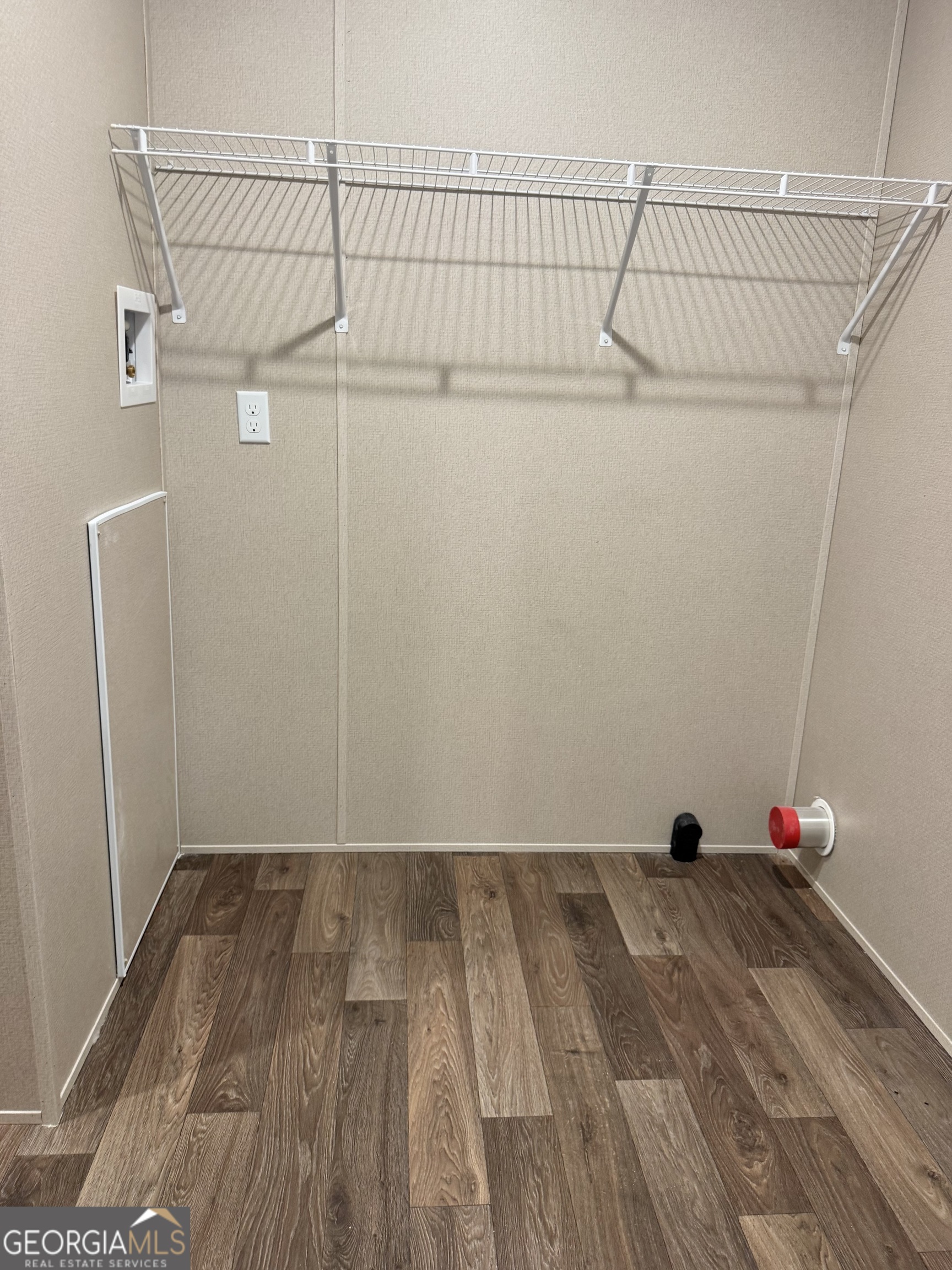 231 Miles Road Property Photo 10