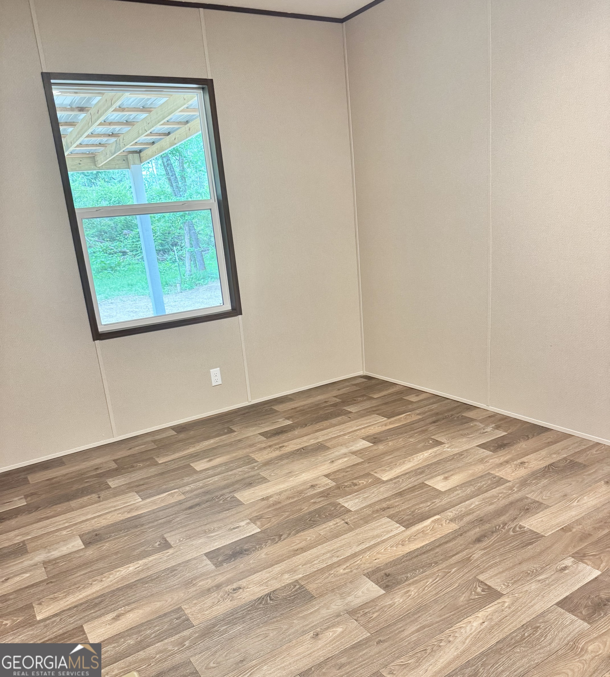 231 Miles Road Property Photo 16