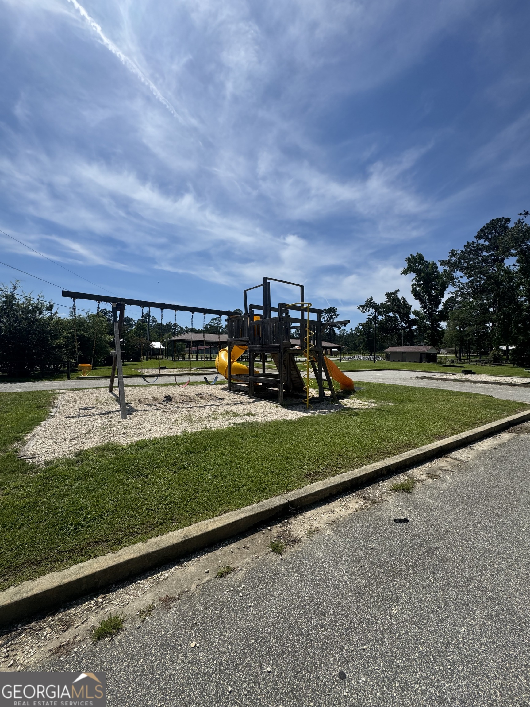 231 Miles Road Property Photo 19