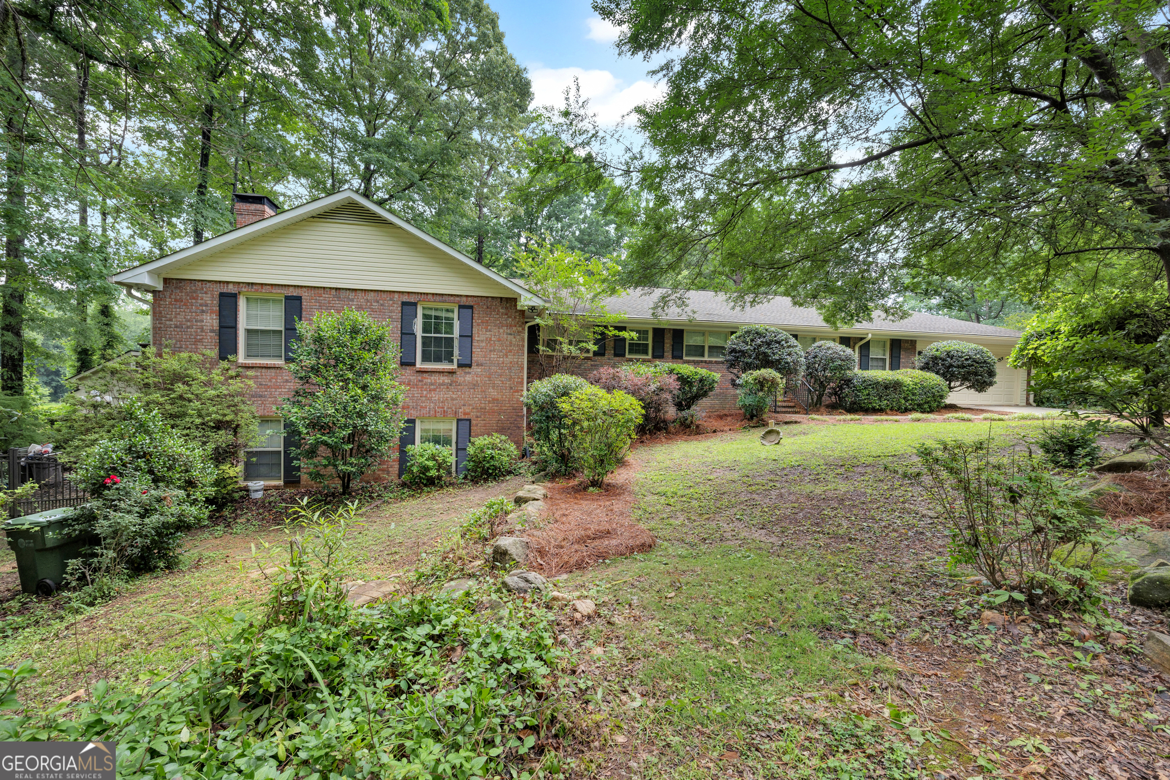250 Country Lane Road Property Photo 1