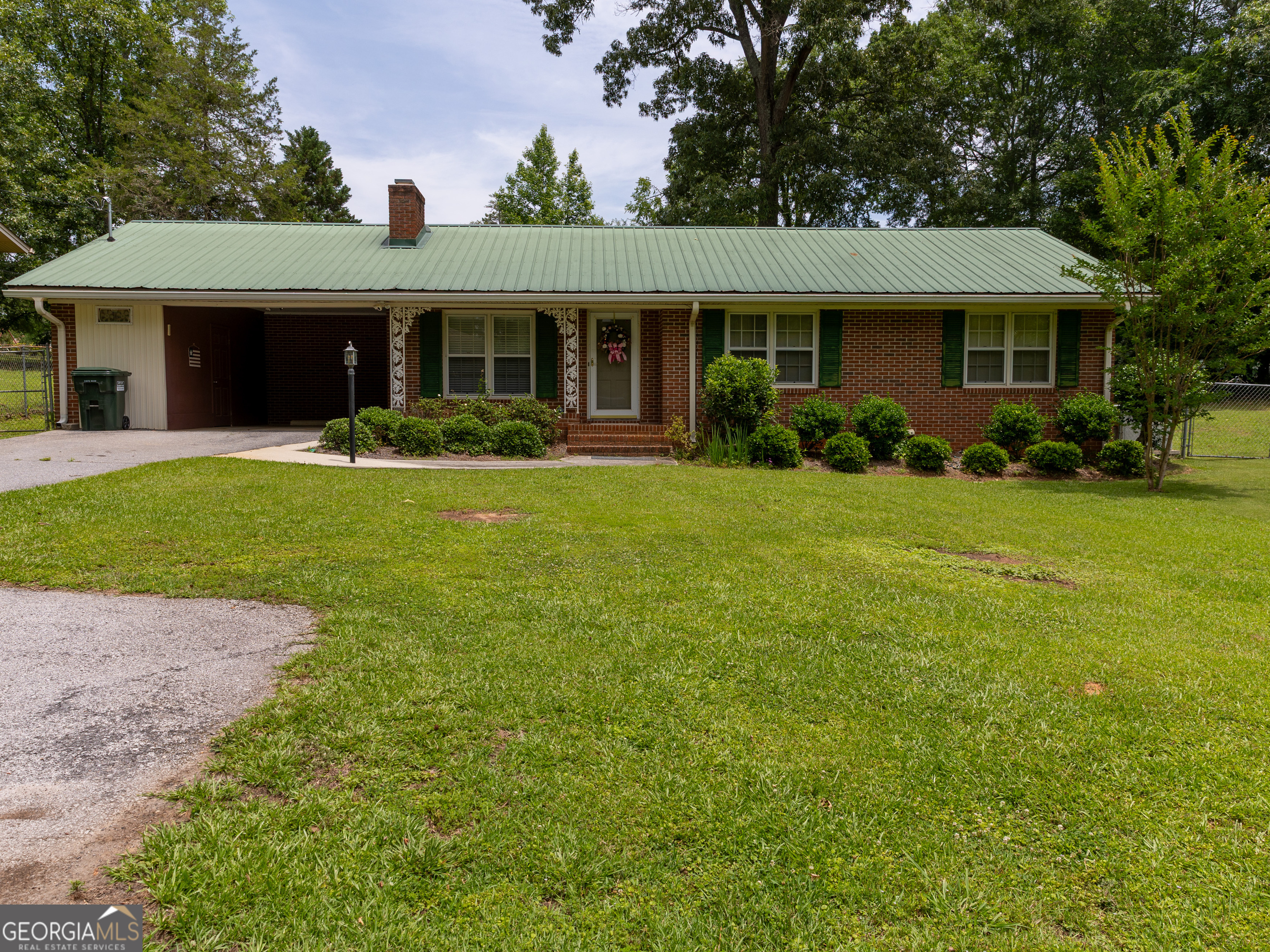 508 Ridgecrest Drive Property Photo 1
