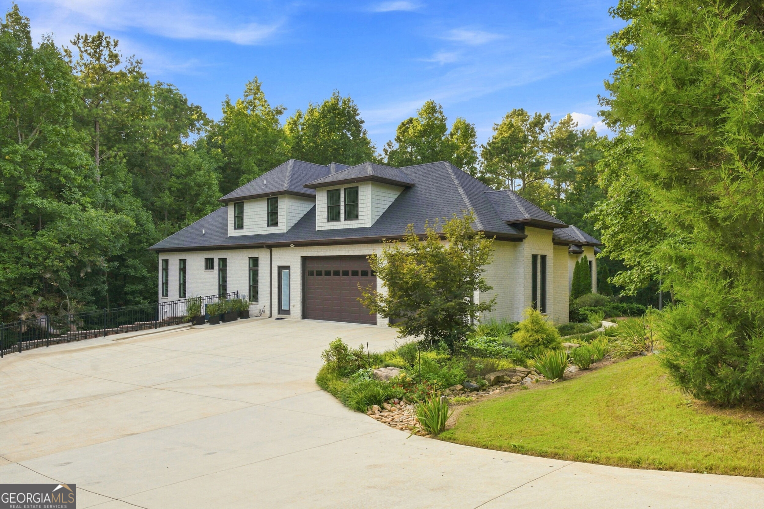 131 Soapstone Way Property Photo 44