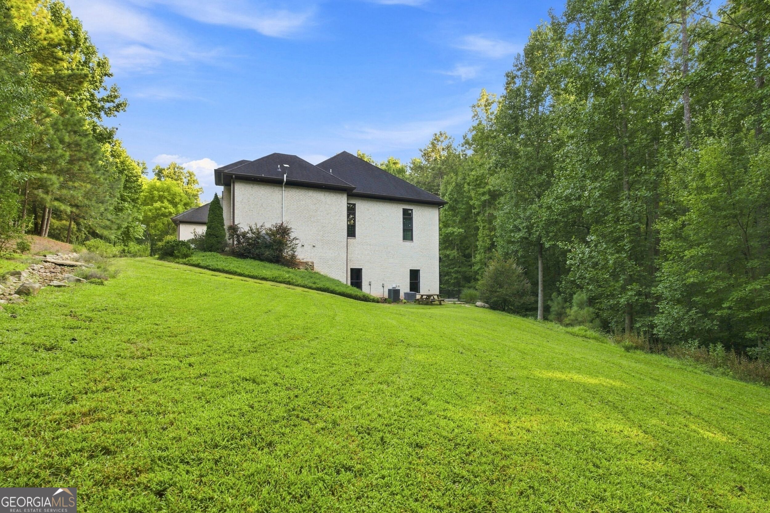 131 Soapstone Way Property Photo 45