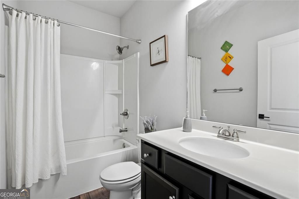 1883 Hampton Grove Way Property Photo 33