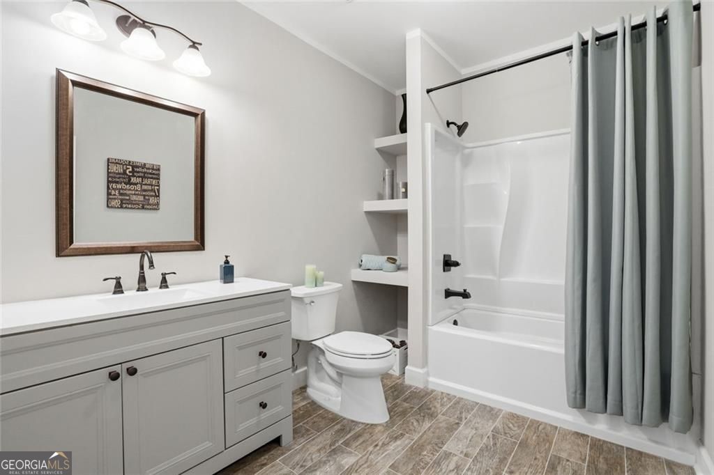 1883 Hampton Grove Way Property Photo 35