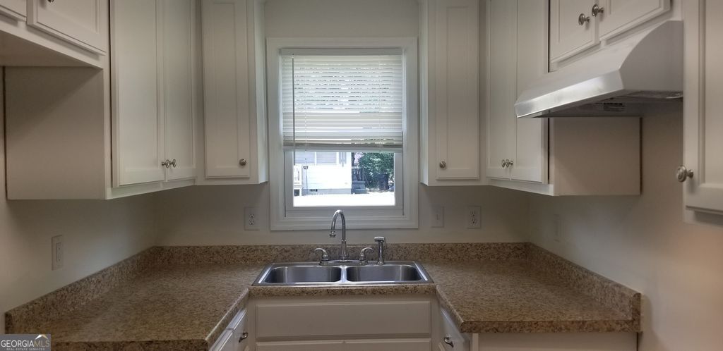 121 Pine Avenue Se Property Photo 9