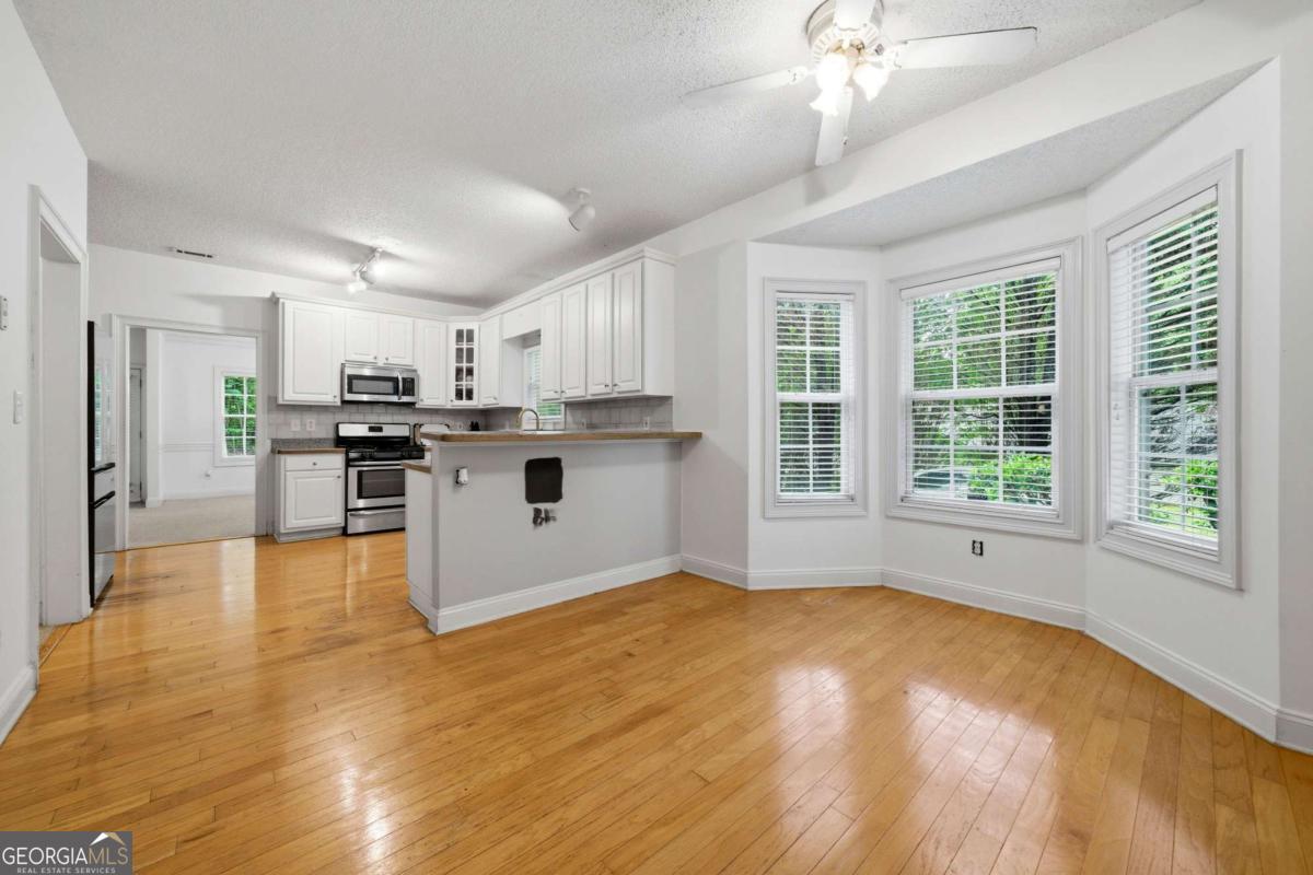 359 Cannongate Road Property Photo 11