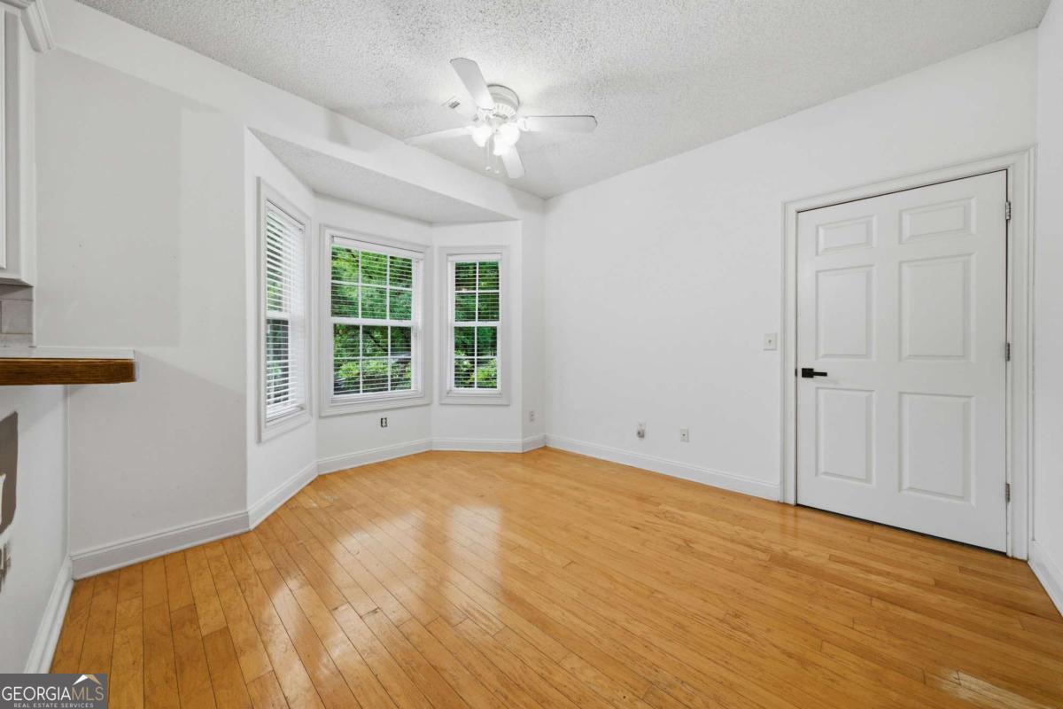 359 Cannongate Road Property Photo 14