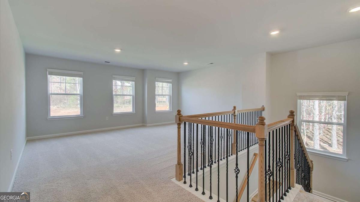 620 Continental Drive # 40 Property Photo 24