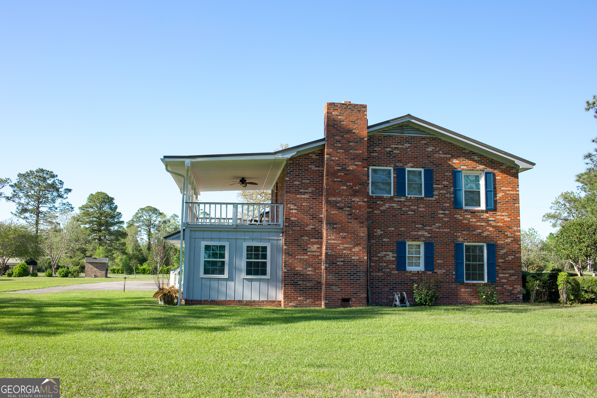 2110 Ware Street Property Photo 5