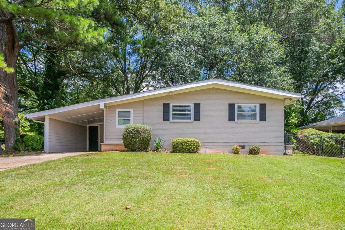 2460 Tyler Way Property Photo 1