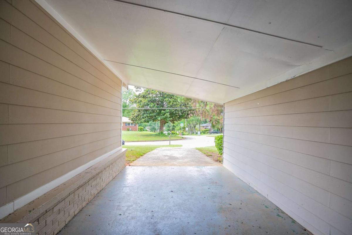 2460 Tyler Way Property Photo 22