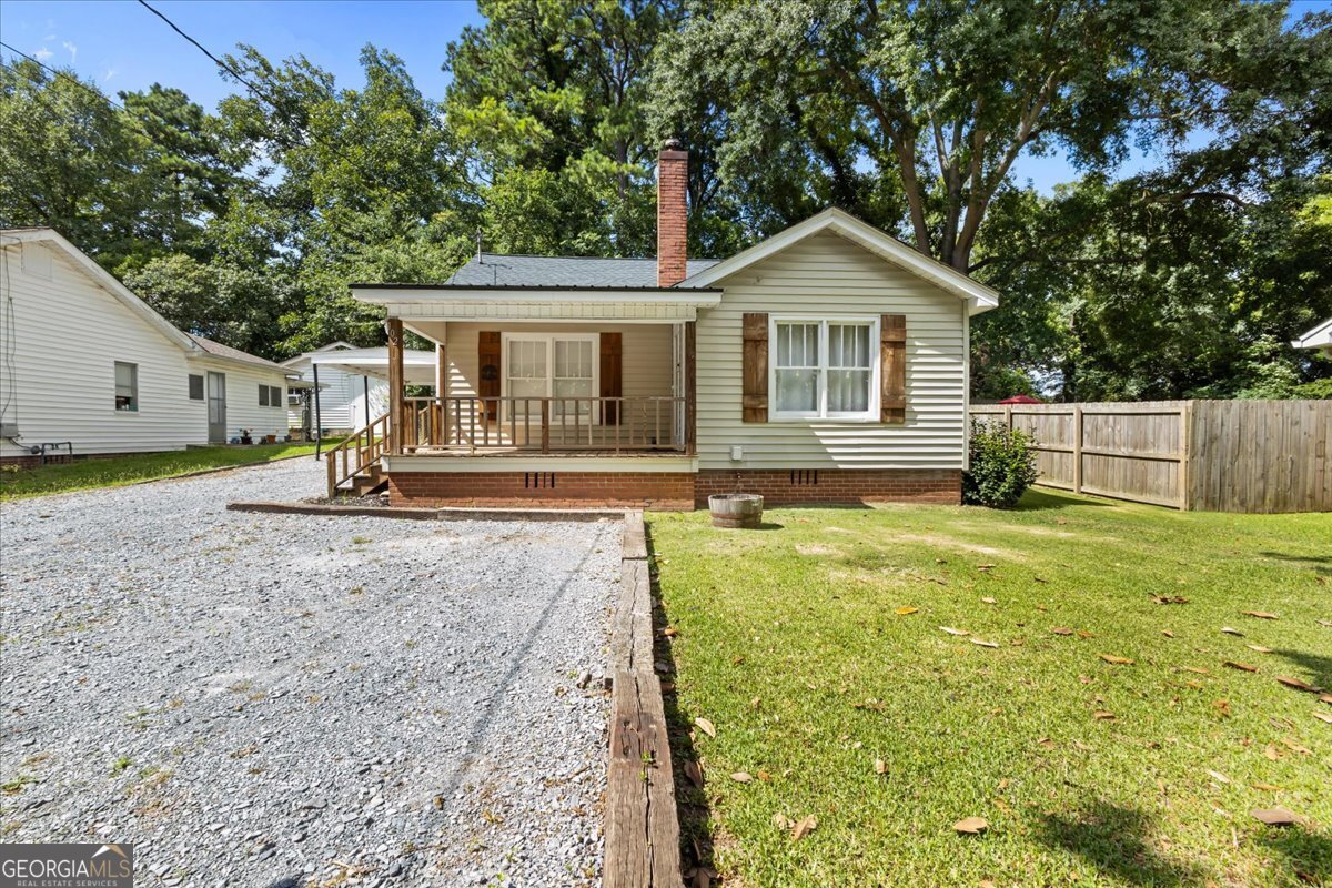 102 W Fairmount Avenue Property Photo 1