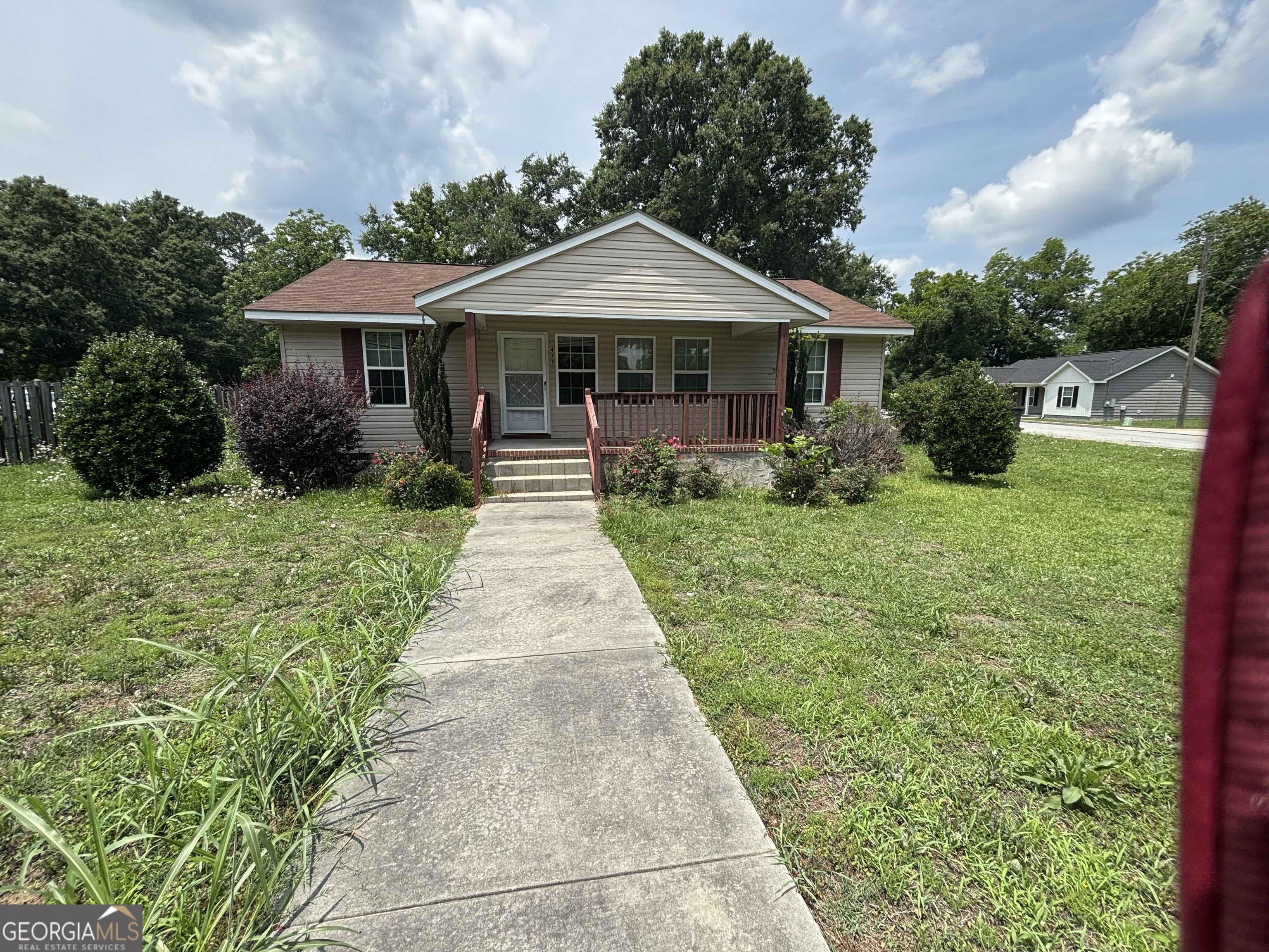 431 2nd Street Property Photo 1