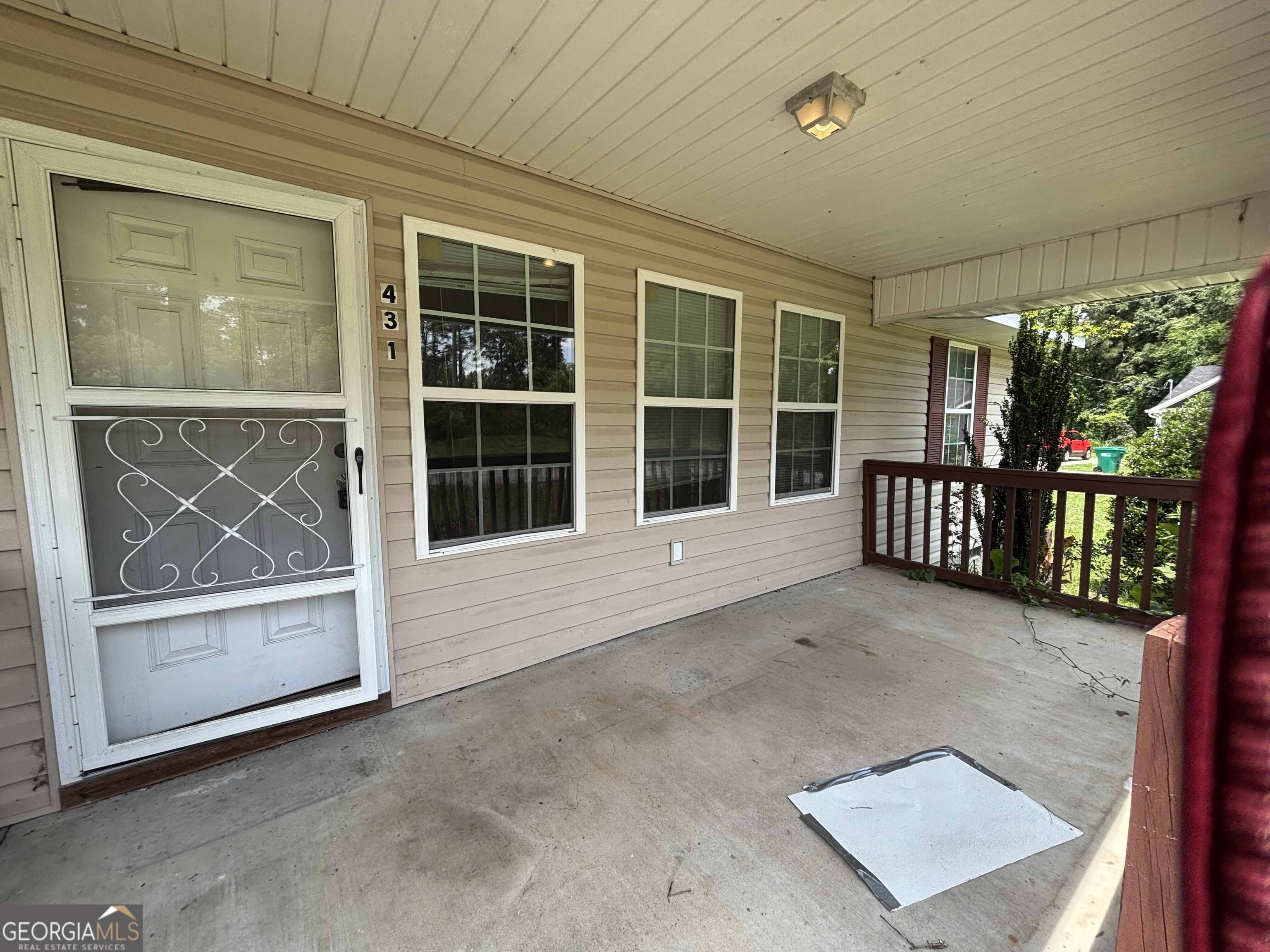 431 2nd Street Property Photo 5