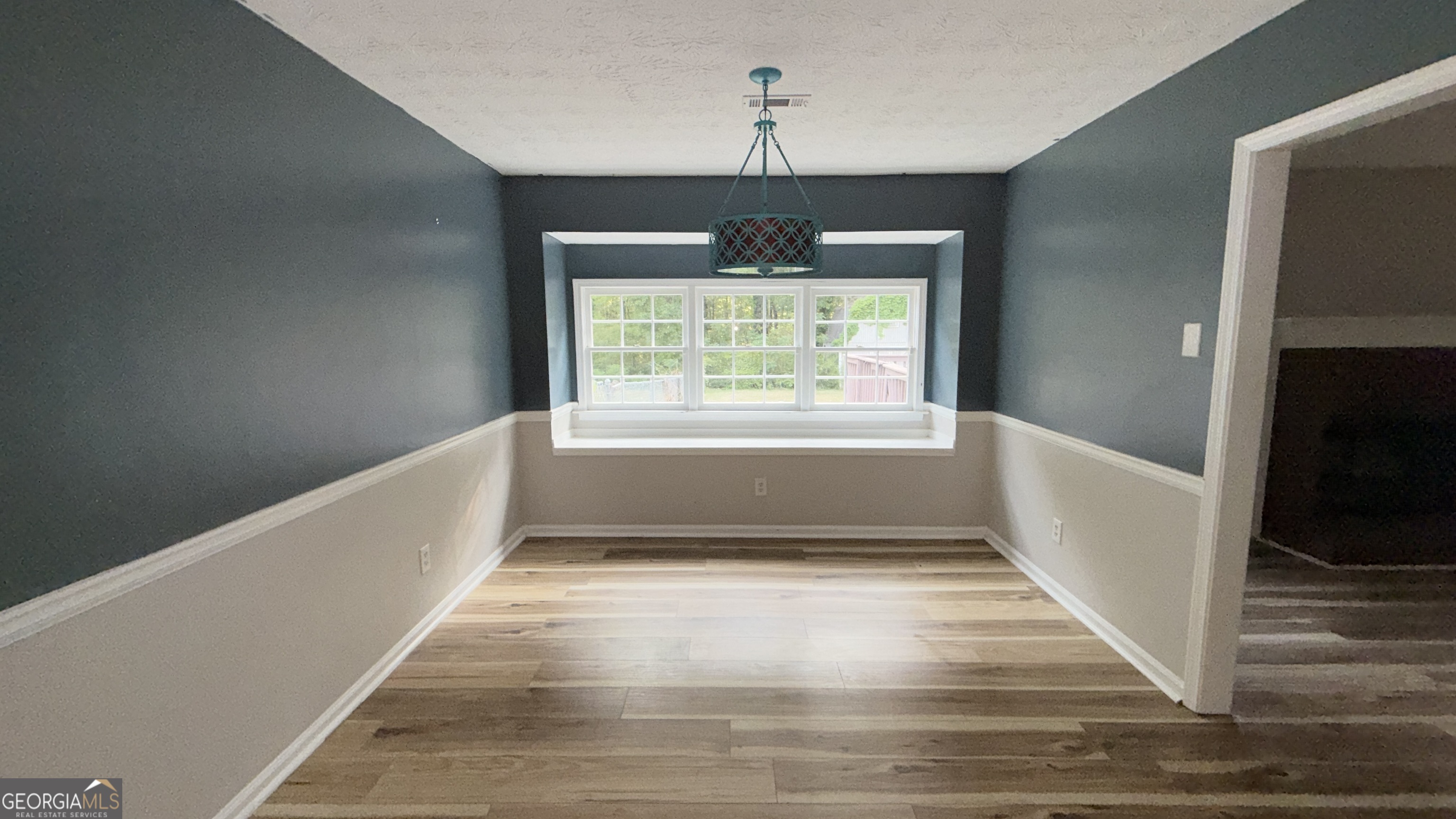 55 Oak Crest Court Property Photo 3