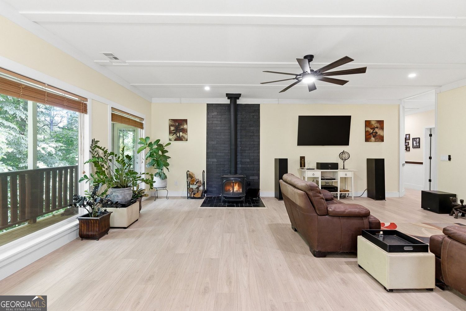 200 Mcclure Drive Property Photo 16