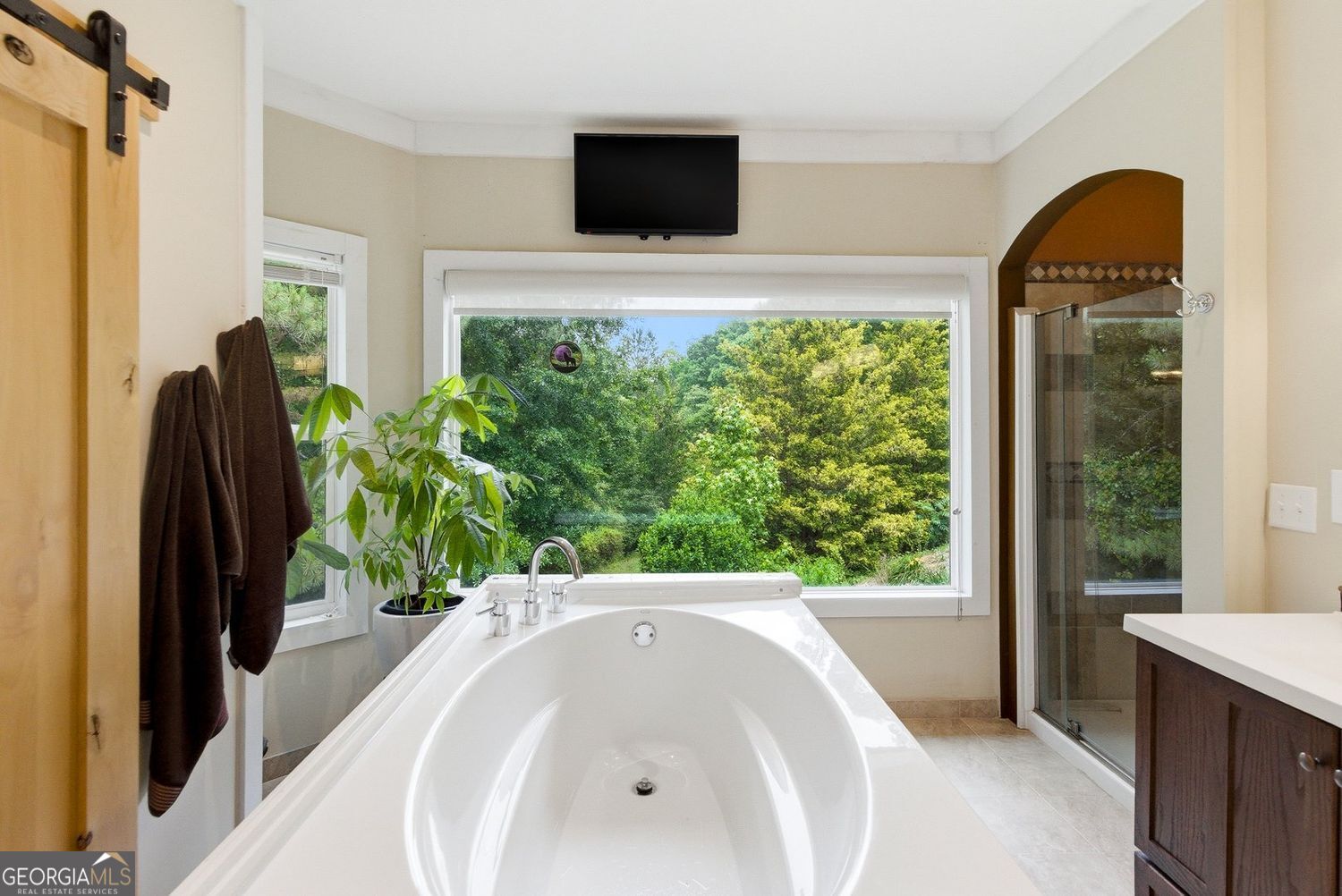 200 Mcclure Drive Property Photo 30