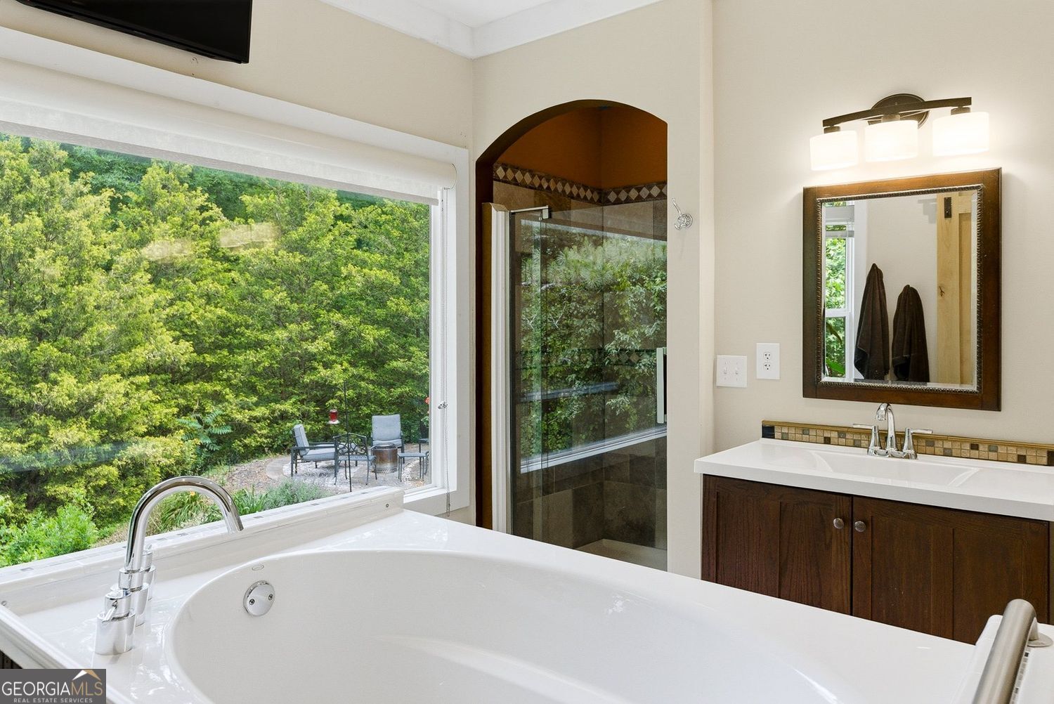200 Mcclure Drive Property Photo 33