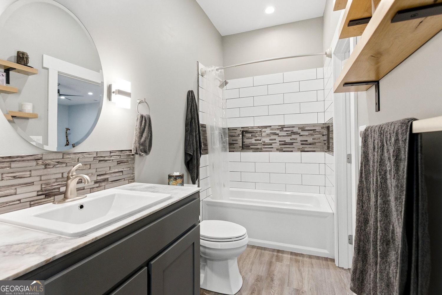 200 Mcclure Drive Property Photo 47