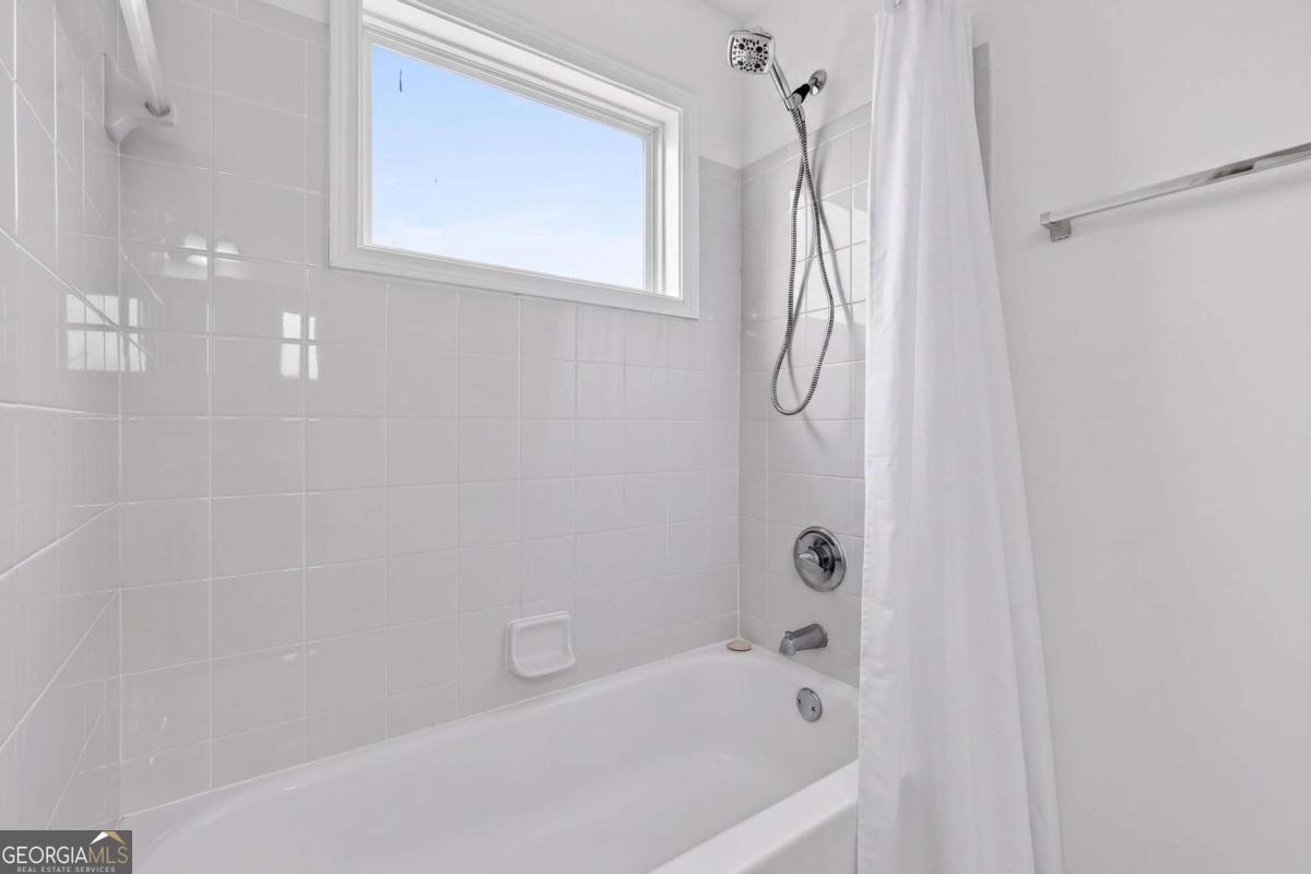 816 Summer Place Property Photo 30