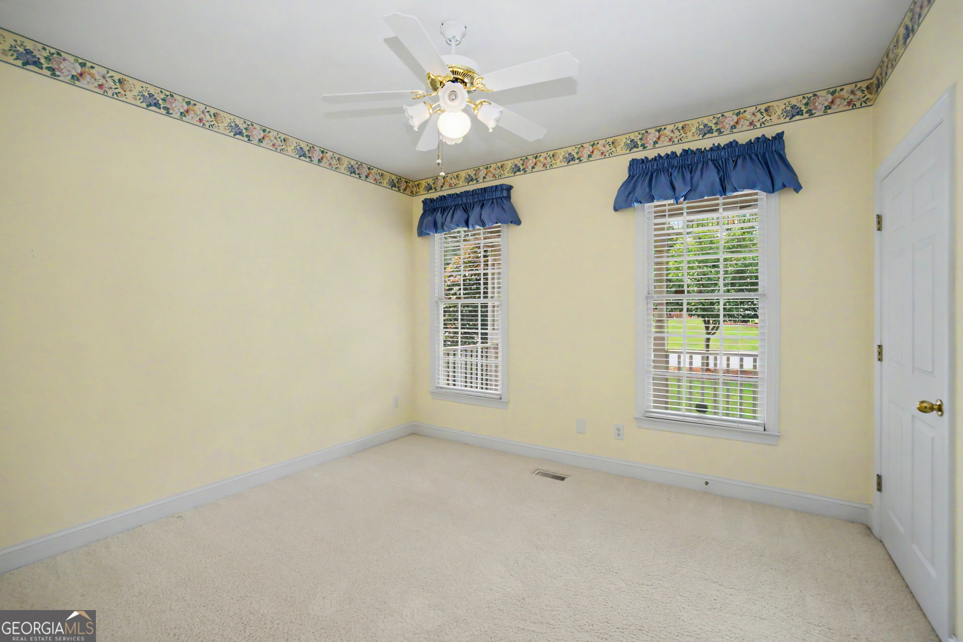 217 Sweetbriar Street Property Photo 23