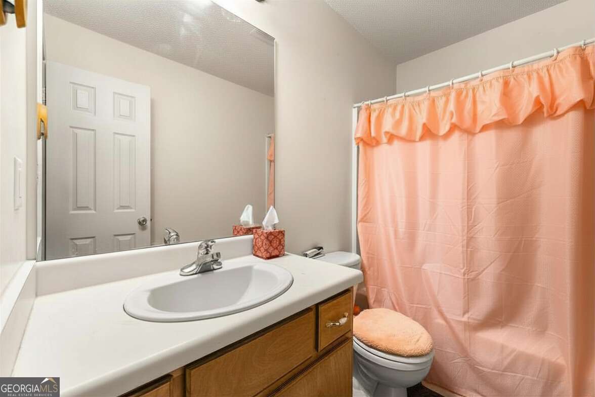 1480 E Broad Street Property Photo 14