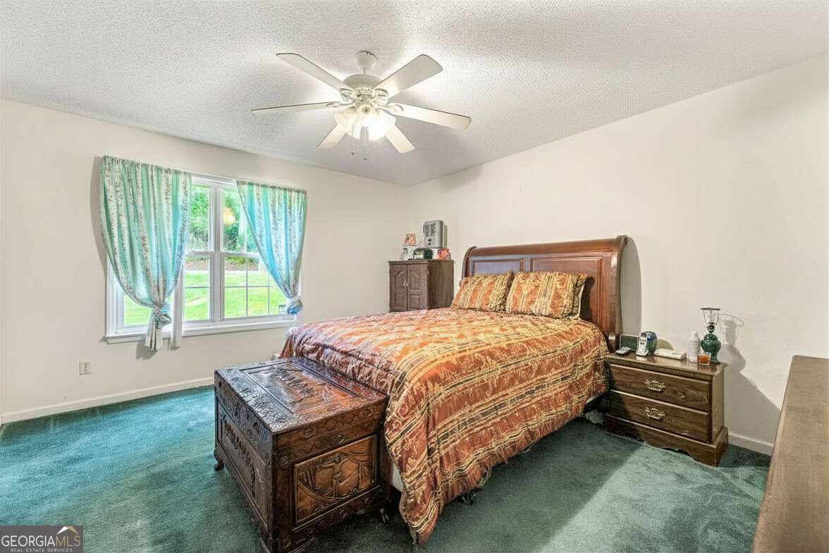 1480 E Broad Street Property Photo 16