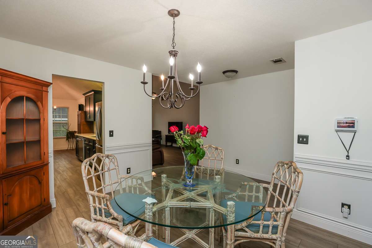 111 Sterling Drive Property Photo 13