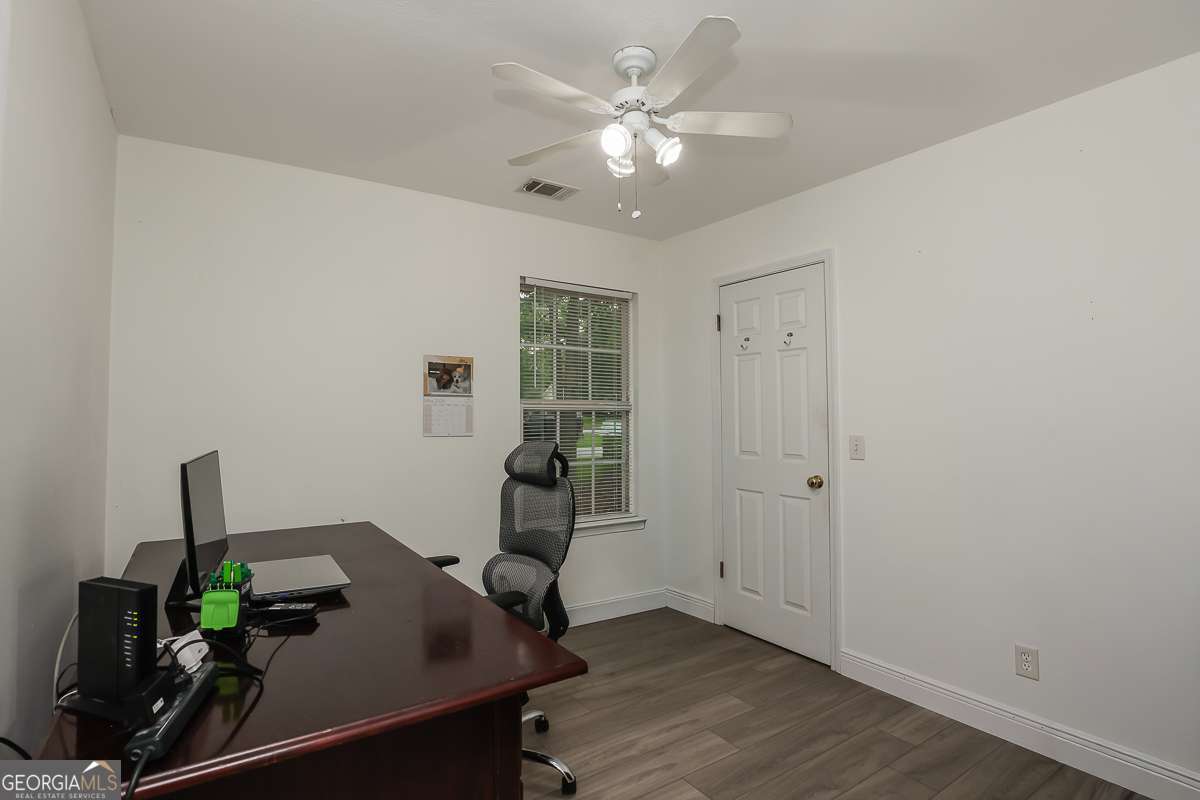 111 Sterling Drive Property Photo 21