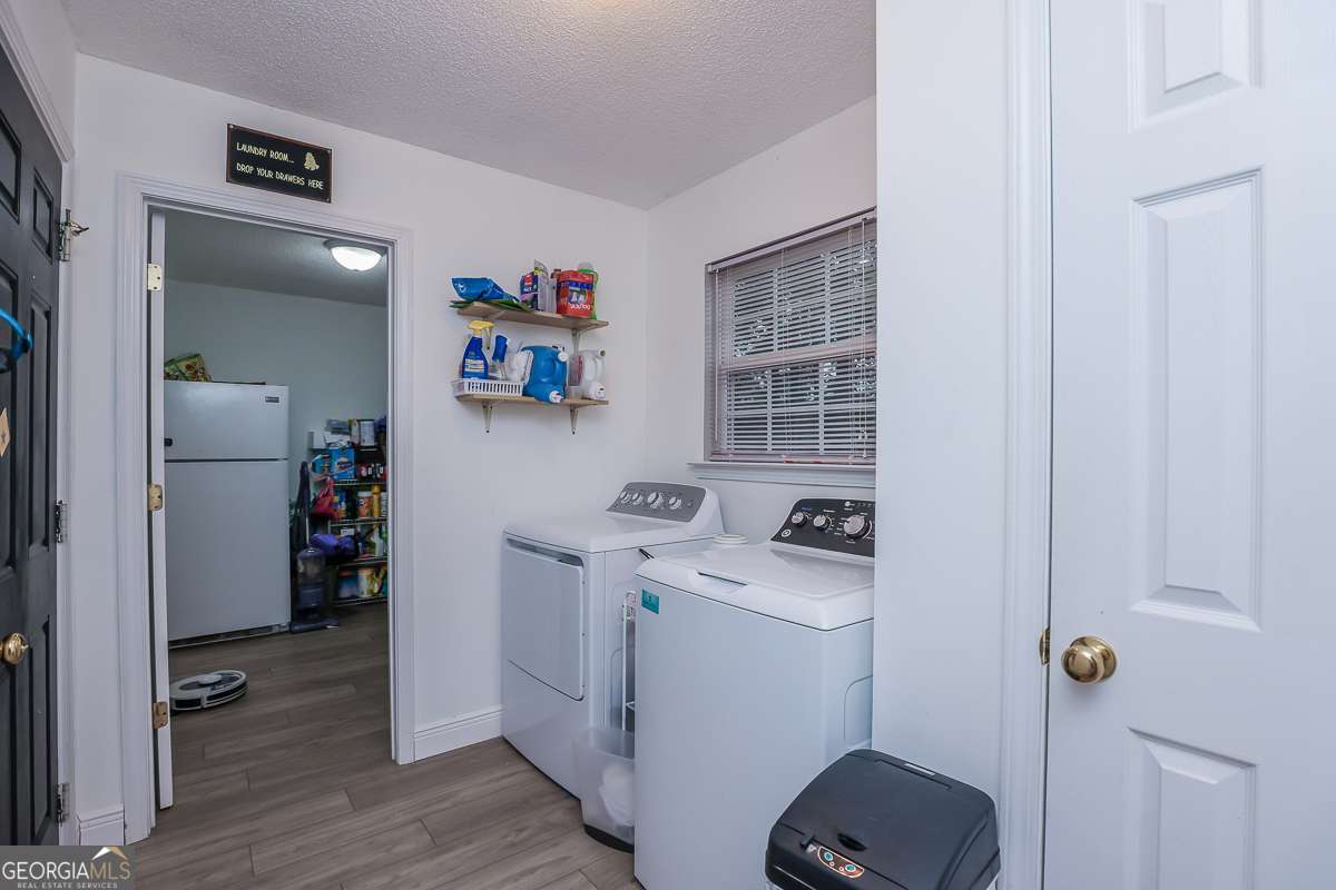 111 Sterling Drive Property Photo 23