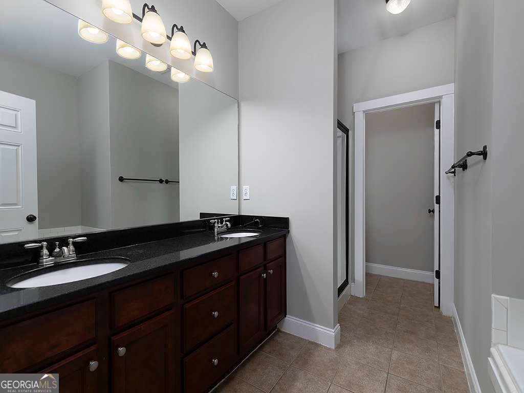 4300 Sandy Pointe # 20 Property Photo 23