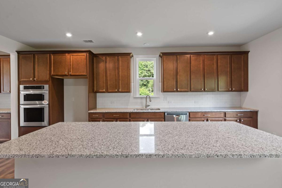 3915 Kilya Lane Property Photo 25