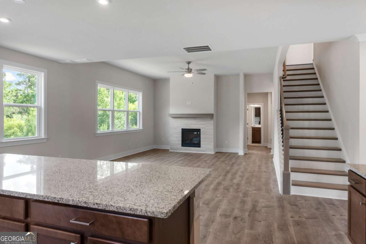 3915 Kilya Lane Property Photo 29