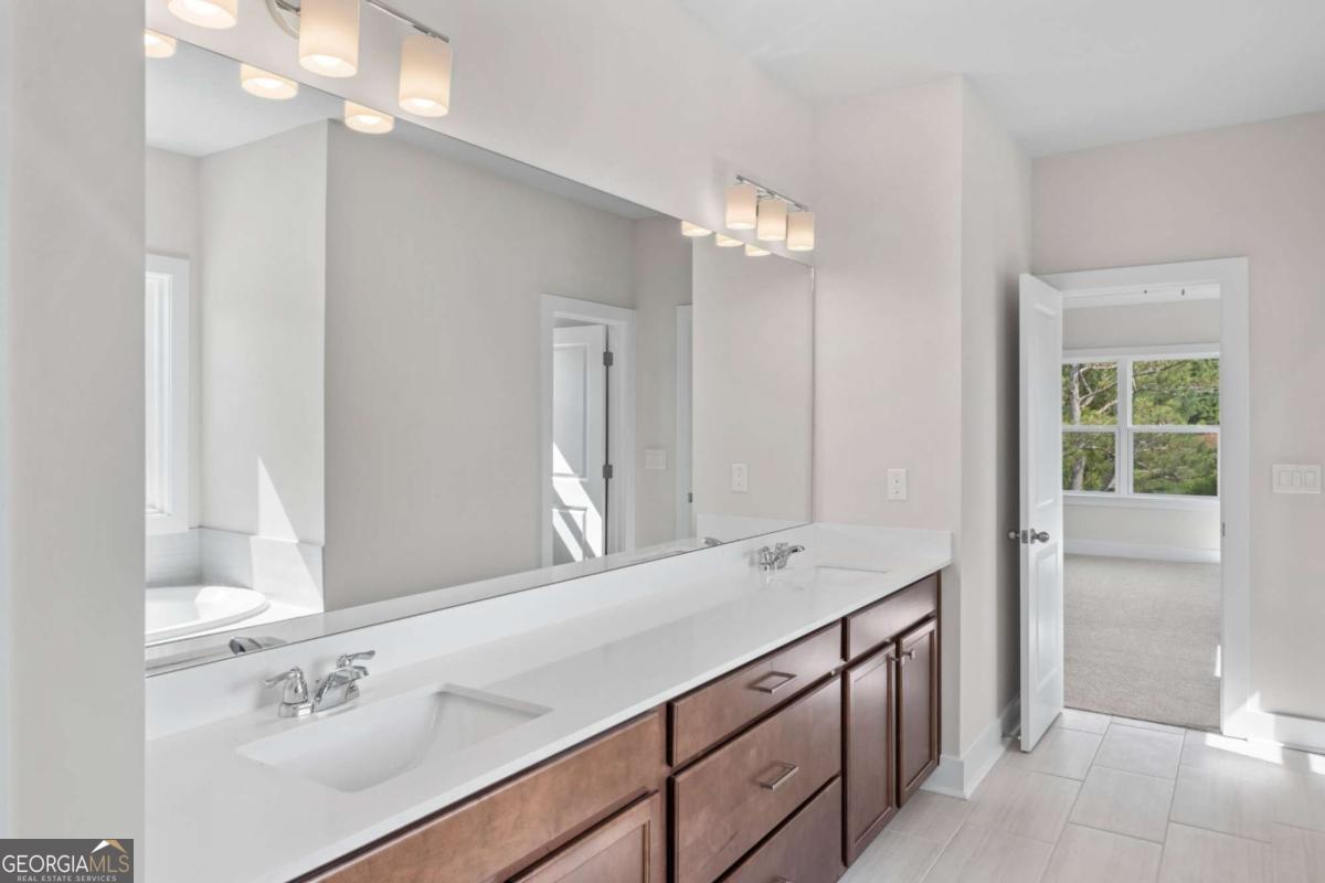 3915 Kilya Lane Property Photo 48