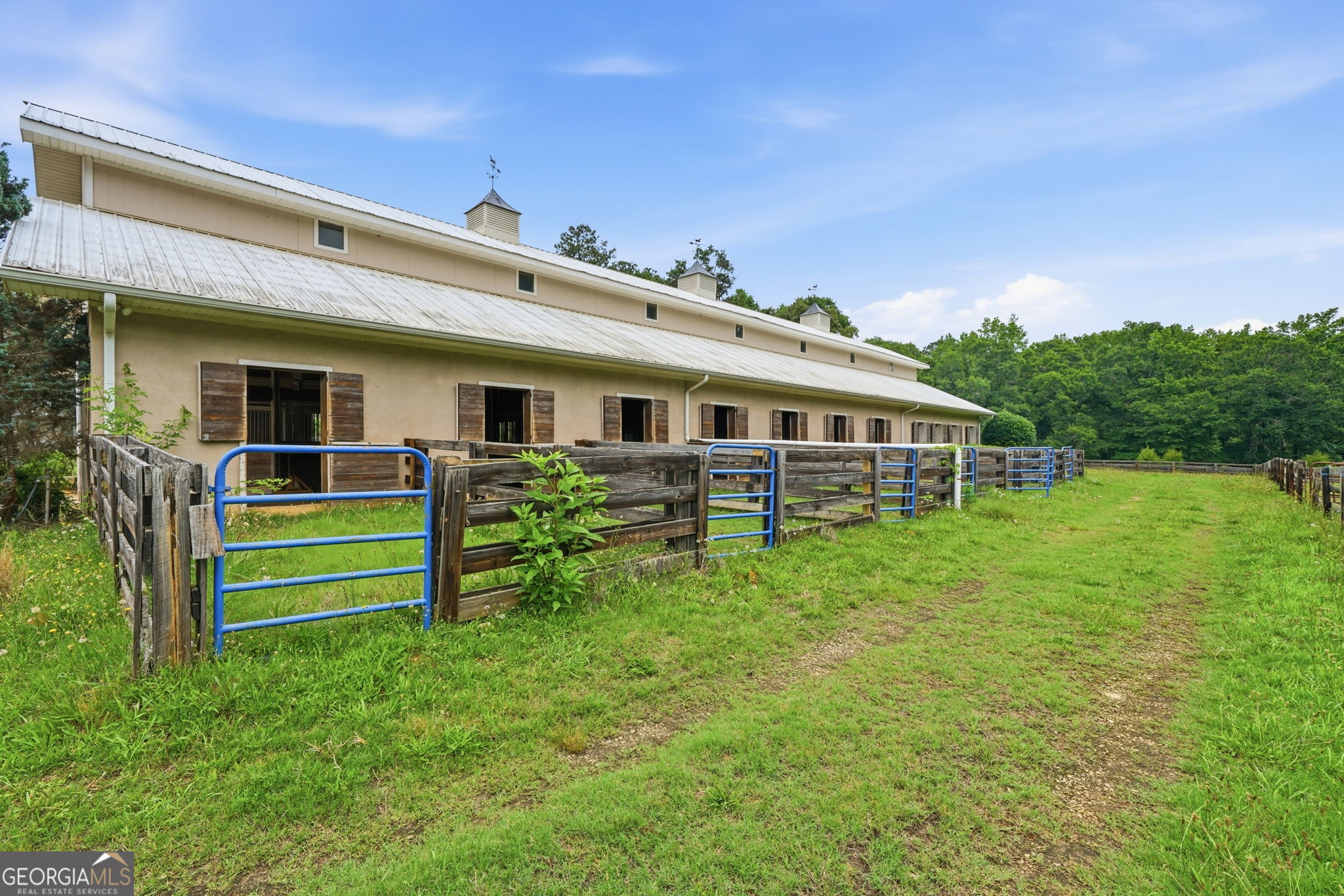 100 Wilson Road Property Photo 40