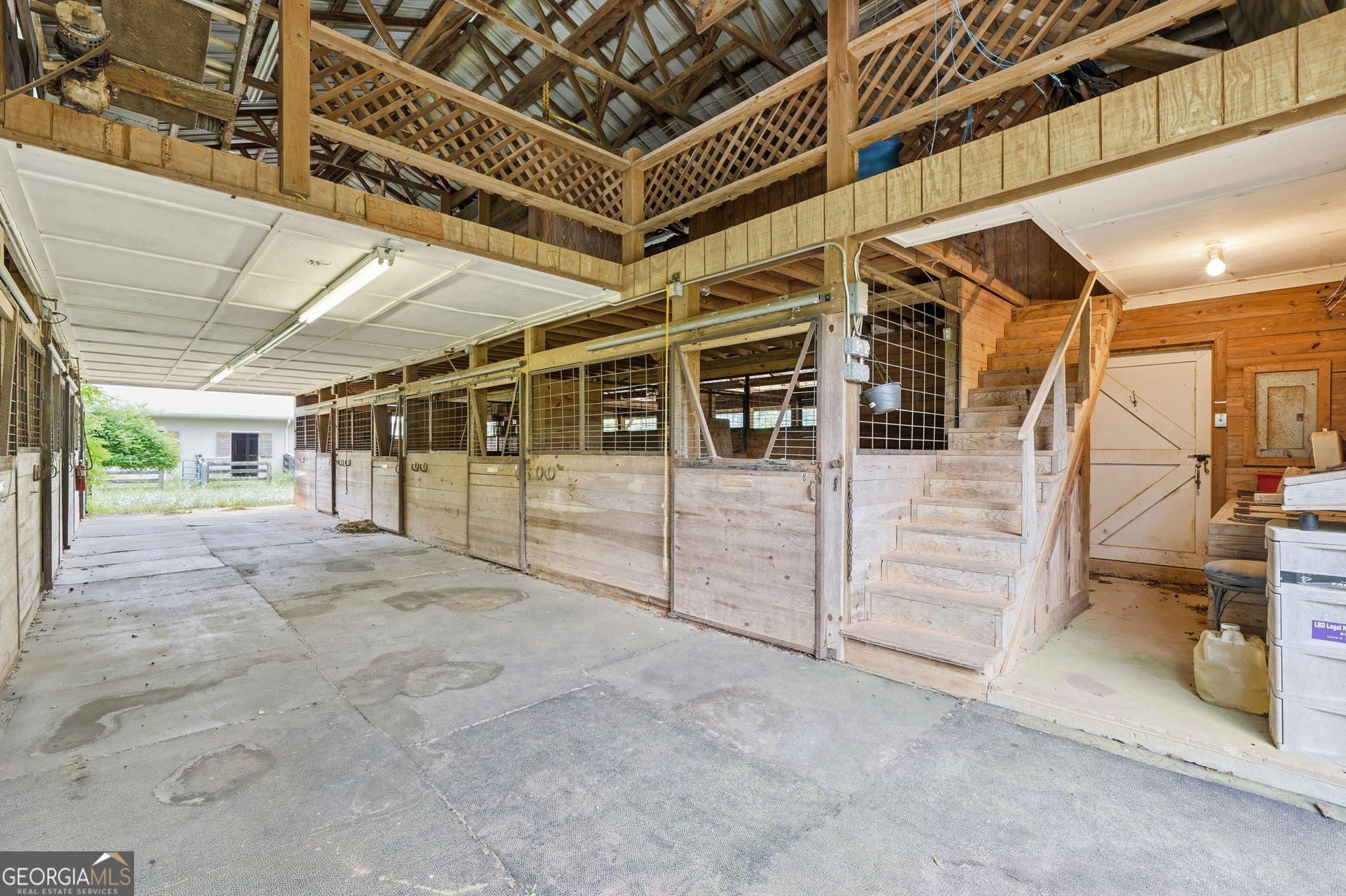 100 Wilson Road Property Photo 43