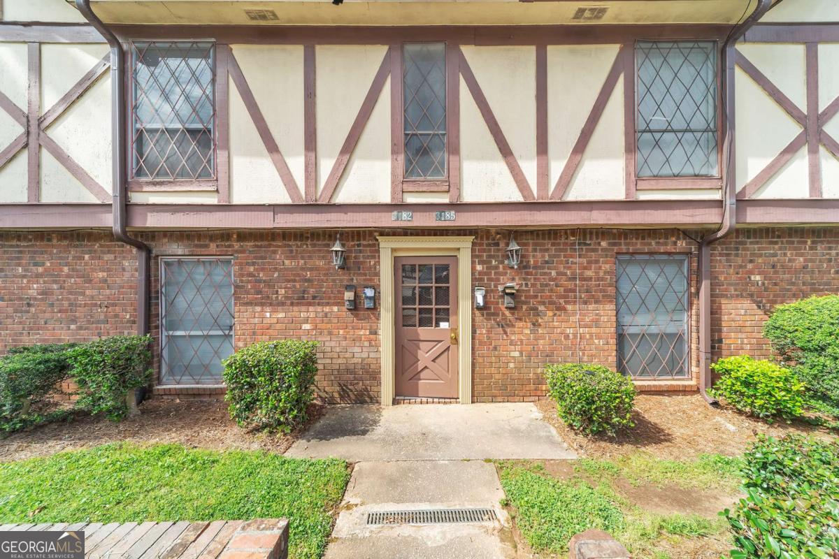 3184 Abbeywood Drive Property Photo 1