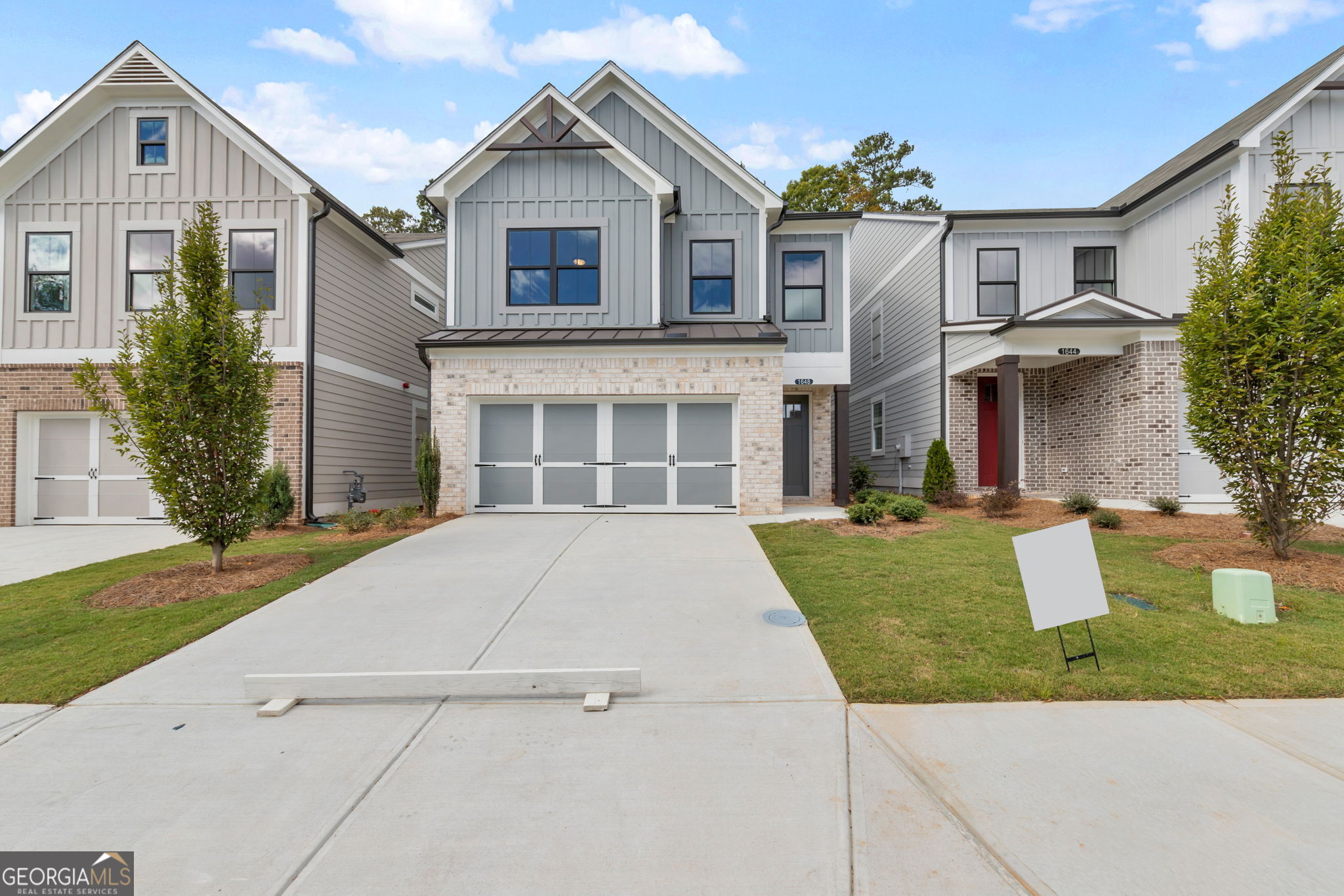 1648 Crest Creek Court Property Photo 1