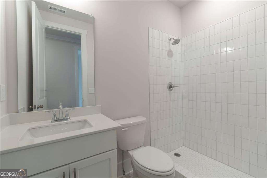 325 Willow Cove Property Photo 10