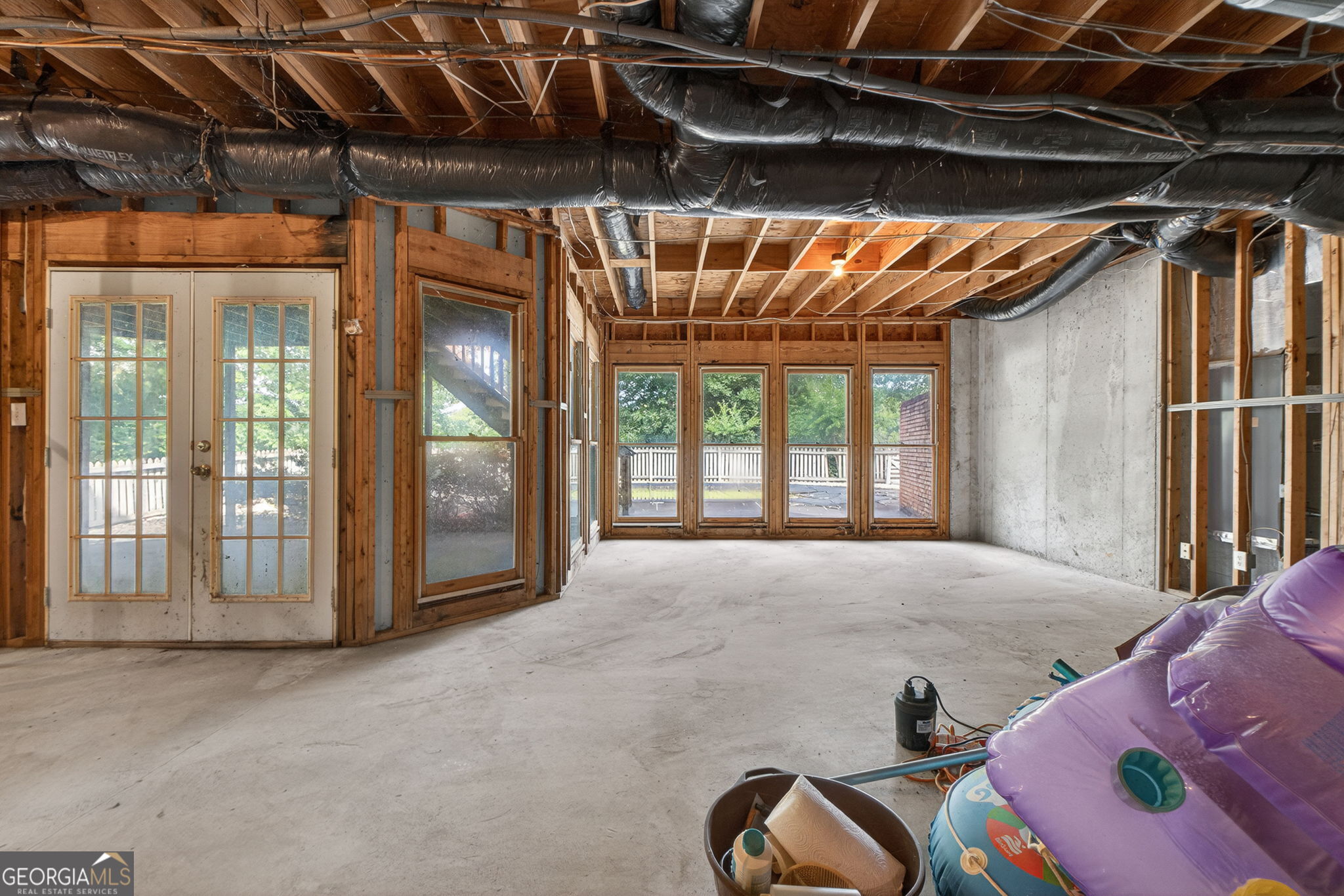 105 Monroe Drive Property Photo 35