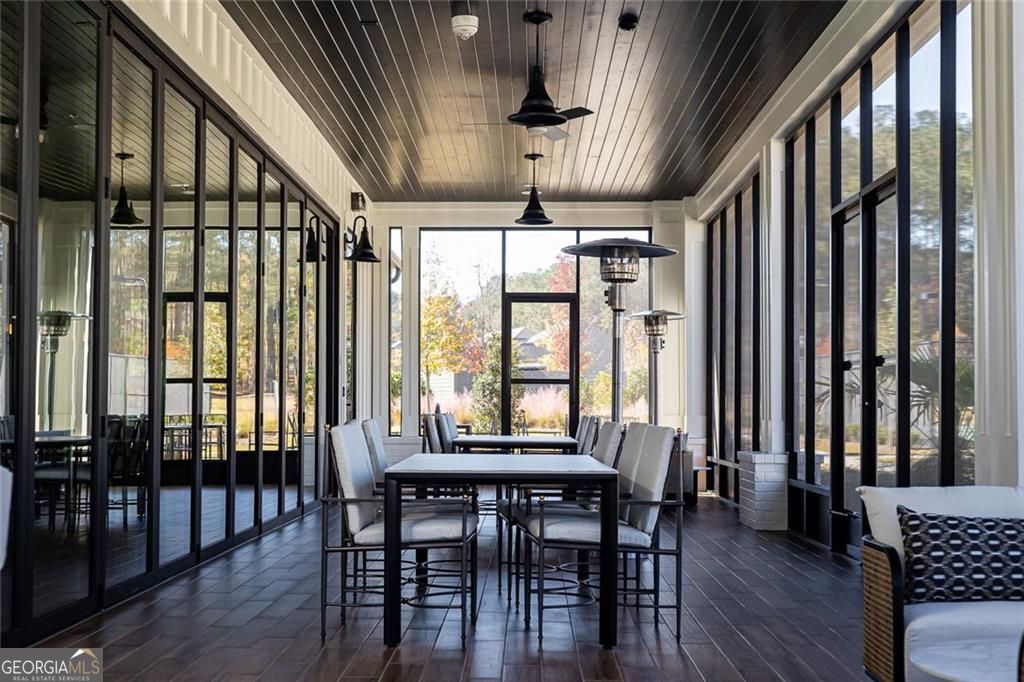 621 Highgrove Circle Property Photo 31