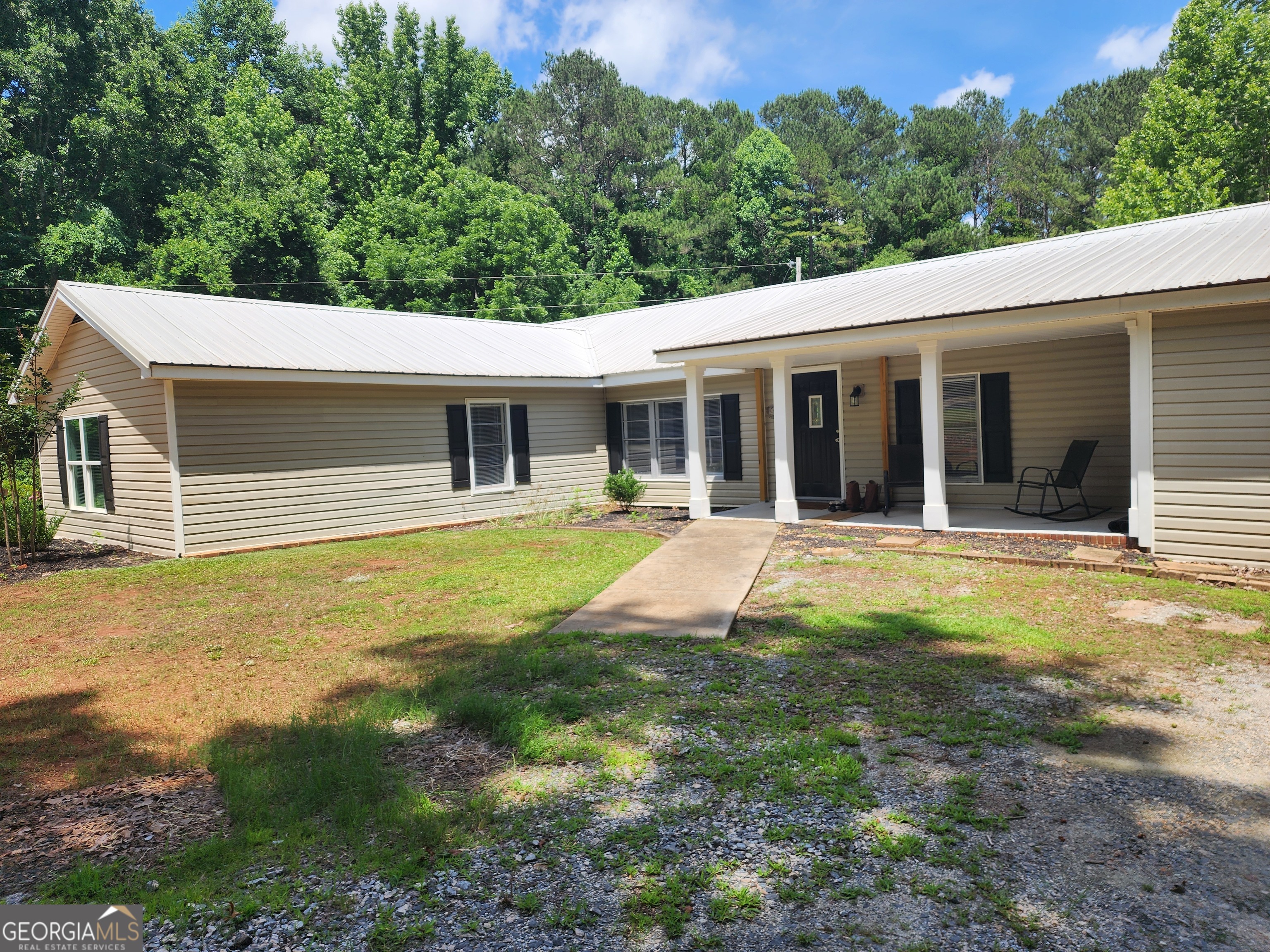 1500 Davis Academy Road Property Photo 1