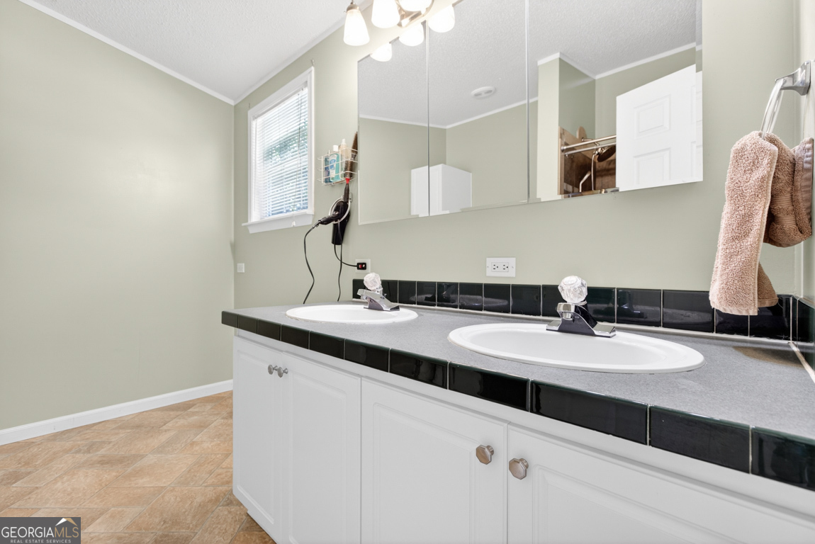 173 Andrews Road Property Photo 27