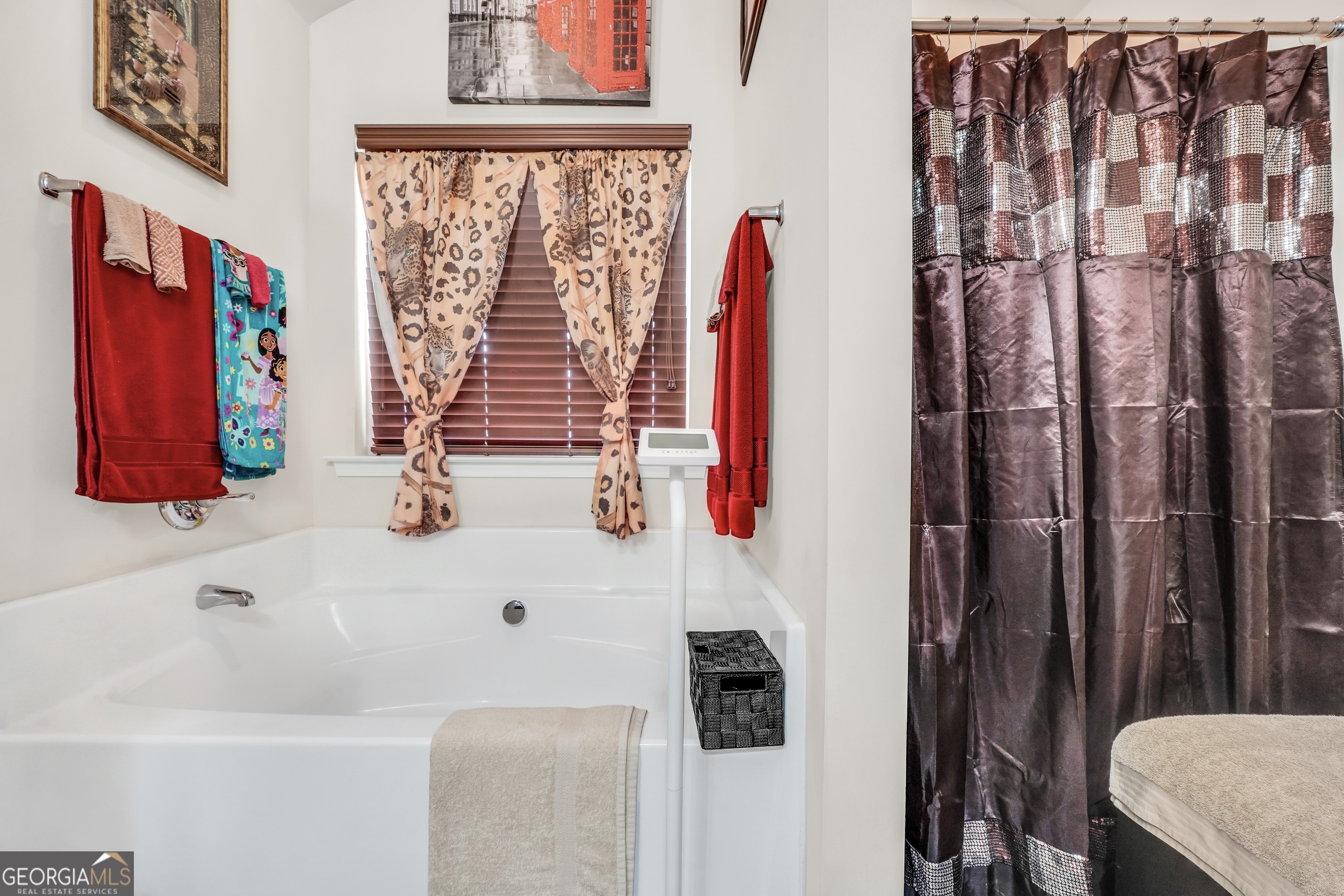 942 Amelia Drive Property Photo 22