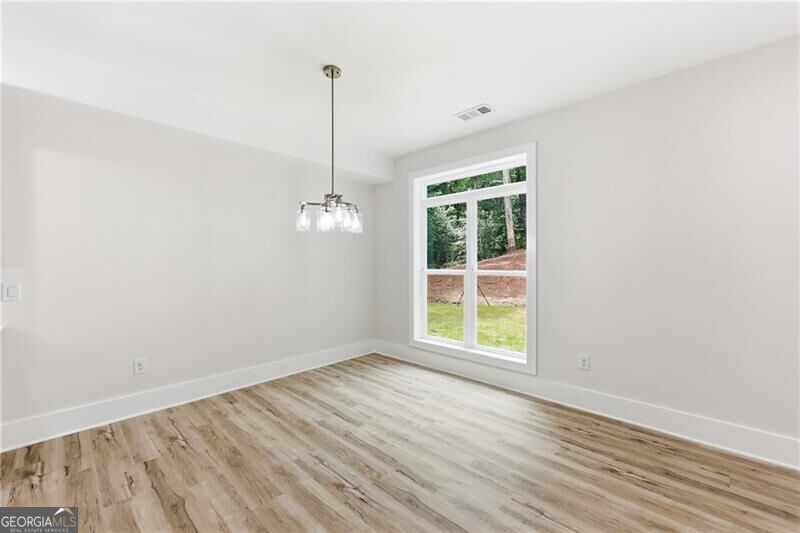 5851 Canterbury Way Property Photo 18